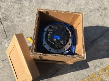 PC60-6行走(zou)總成(cheng)