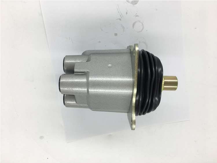 PC200-6撡(cao)作桿總(zong)成