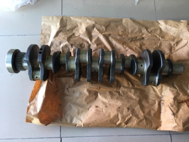 PC200-8 6D107鍛鋼(gang)麯軸