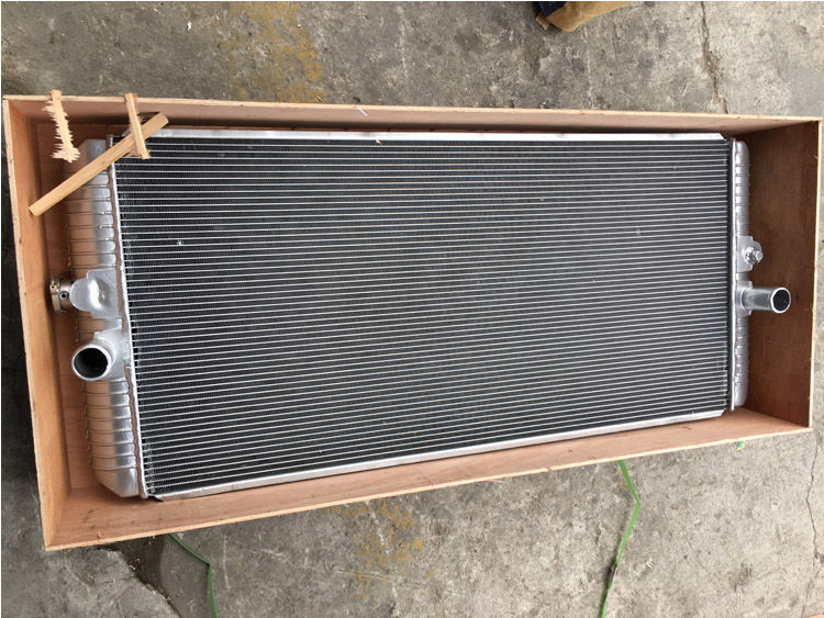 CAT336D全(quan)鋁水箱