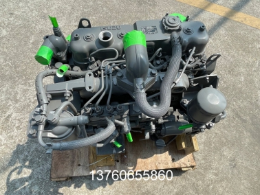 4JG1髮(fa)動(dong)機(ji)總成(cheng)